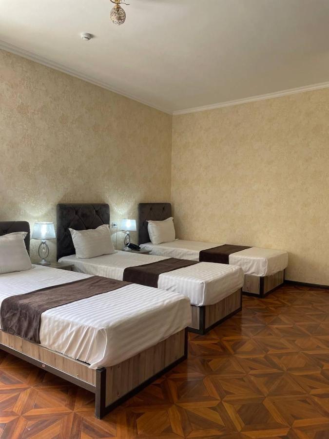 Yantai Hotel 塔什干 外观 照片